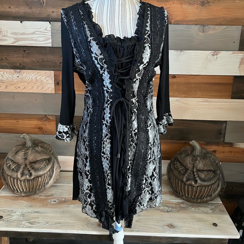 Pretty Angel long top